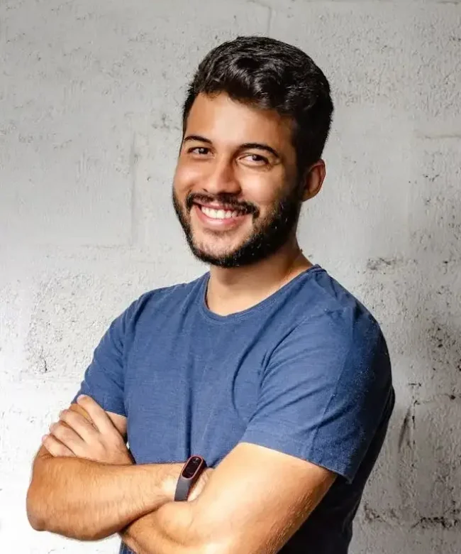 pexels-italo-melo-881954-2379004